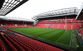 Cosy Flat By Anfield: 5 Minutes From The Stadium!